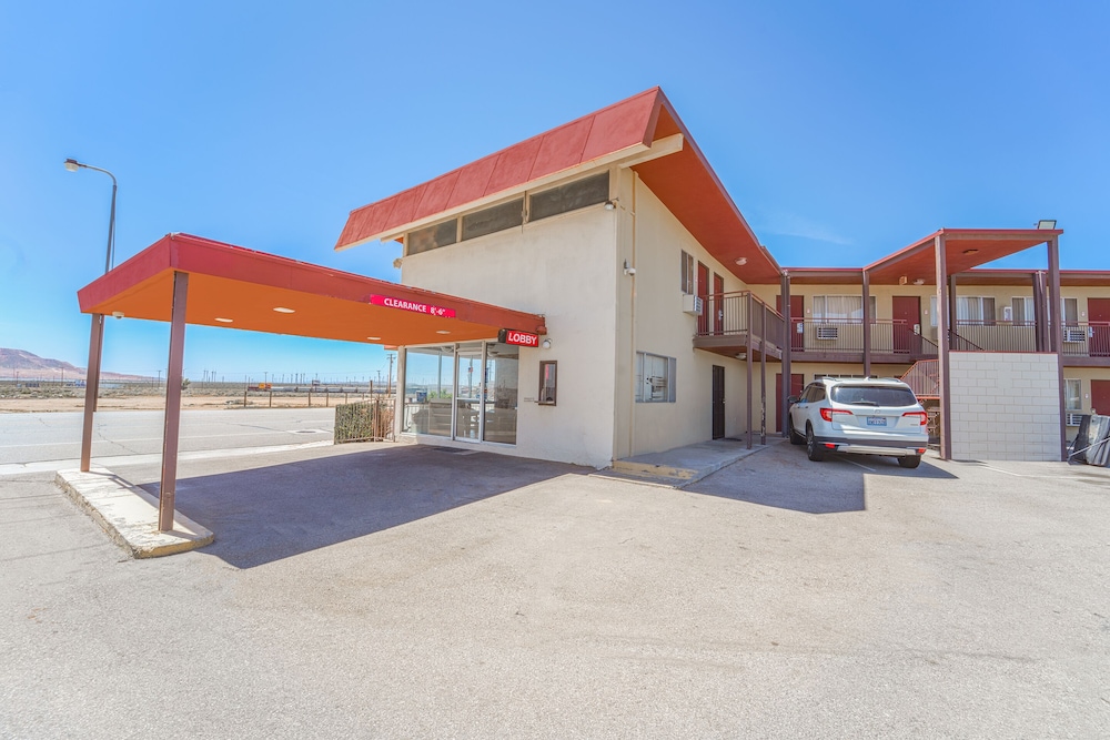 Mojave Hotel - photo 28