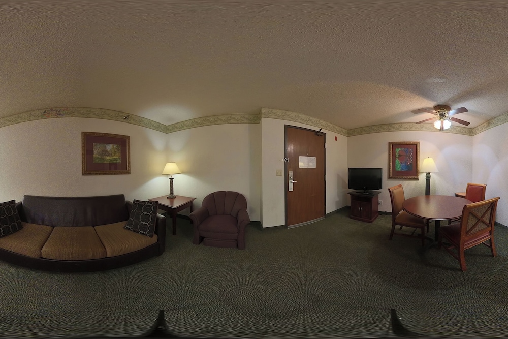 Blue Way Inn & Suites Eagan - photo 6