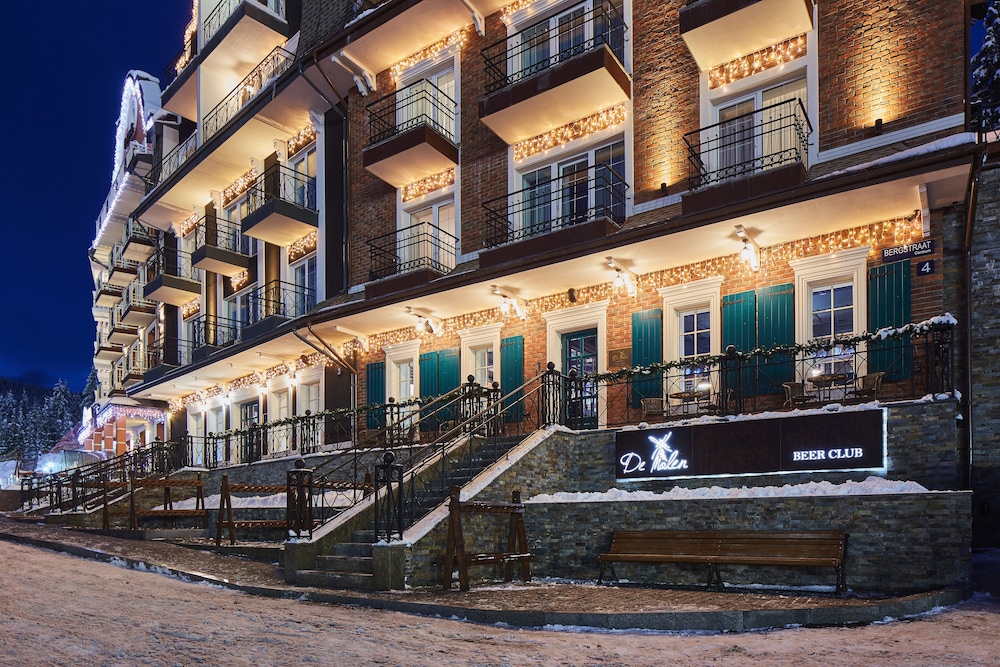 AmstelSki Hotel in Nadvirna, Ukraine