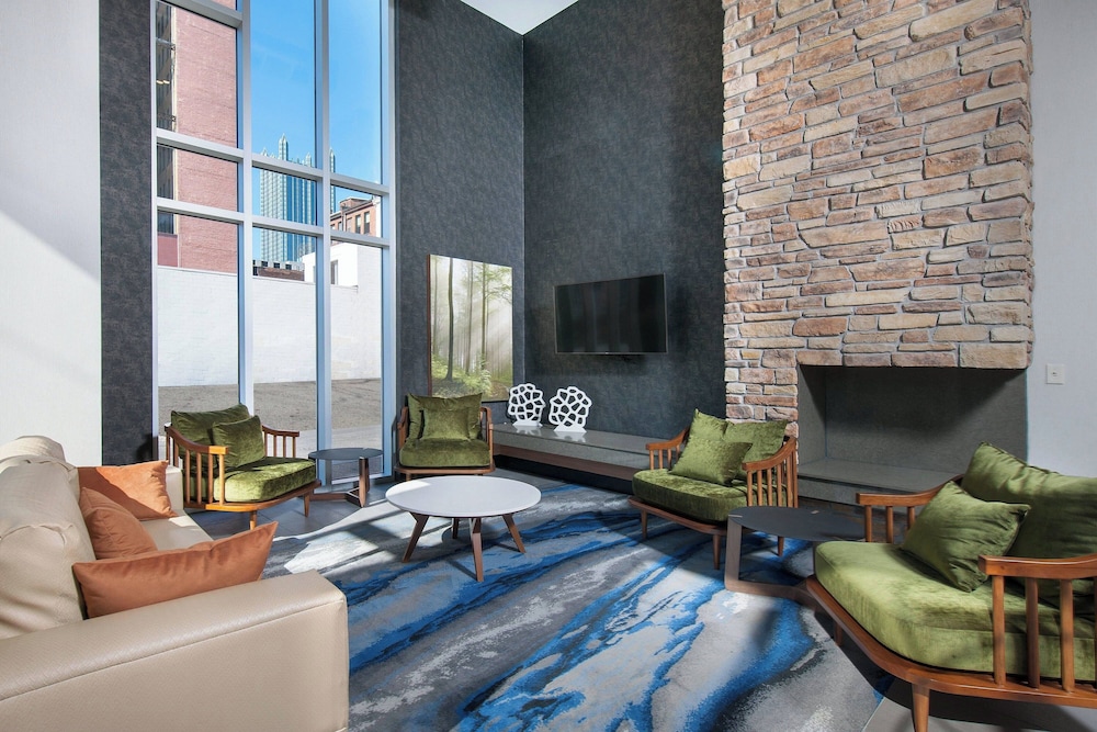Fairfield Inn & Suites by Marriott Pittsburgh Downtown - photo 2