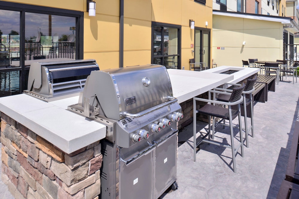 TownePlace Suites by Marriott Gillette - photo 29