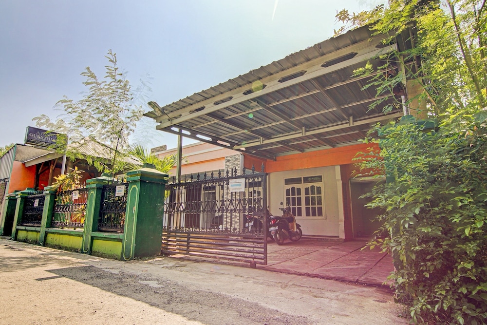 OYO 3797 Wisma Amanah Syariah — hotel in Slawi