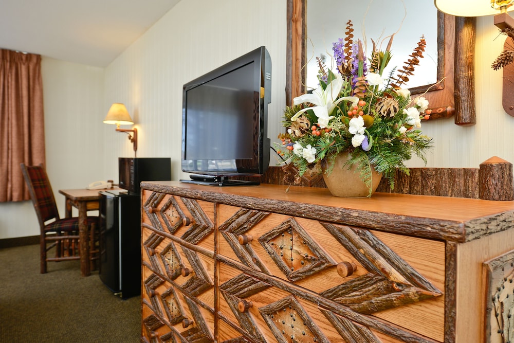 ClubHouse Inn West Yellowstone - photo 21
