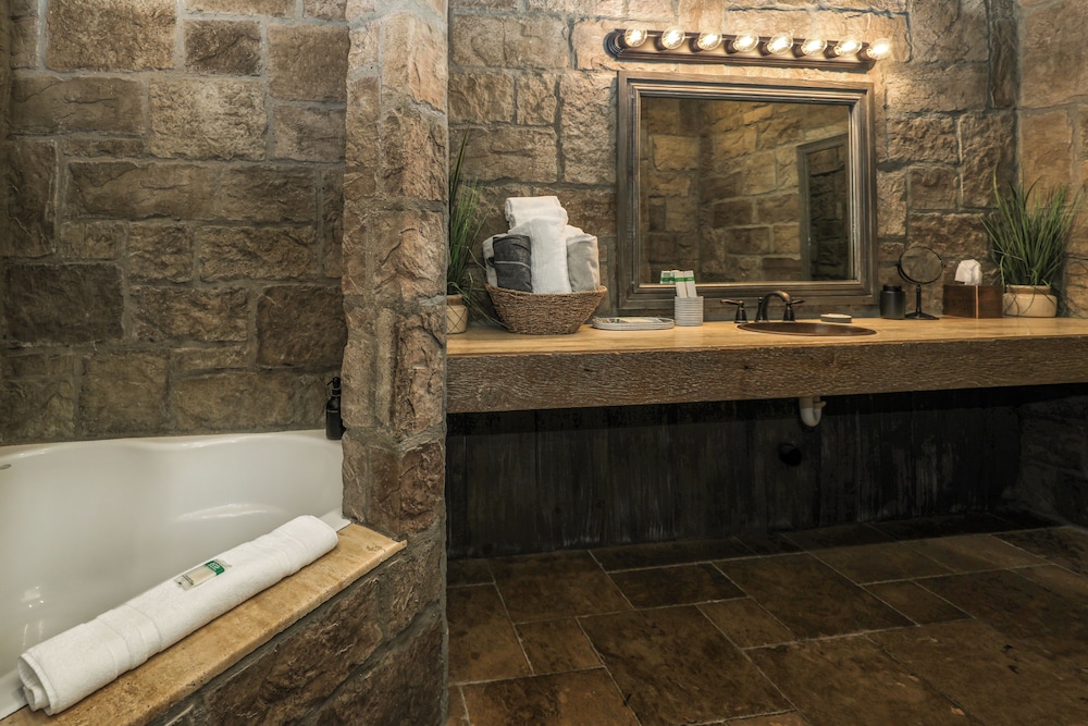 The Inn at Zaca Creek - photo 37