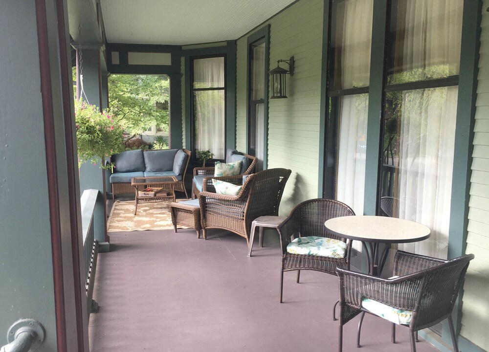 The Parsonage Inn - photo 42
