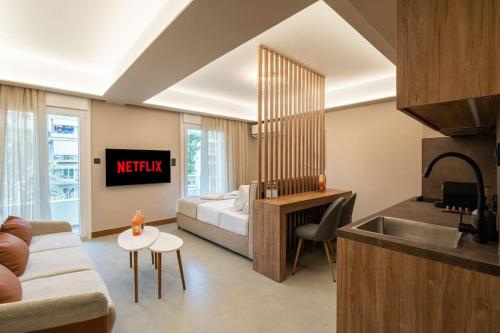 Elegant Suite Kypseli A1 — 4-Star Luxury Hotel in Athens, Greece