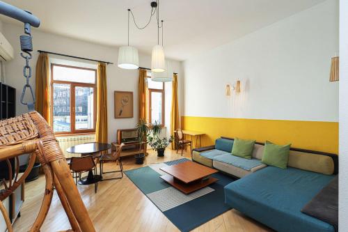 Charming 2BR Near Rooms Hotel By Wehost in Tbilisi, Georgia