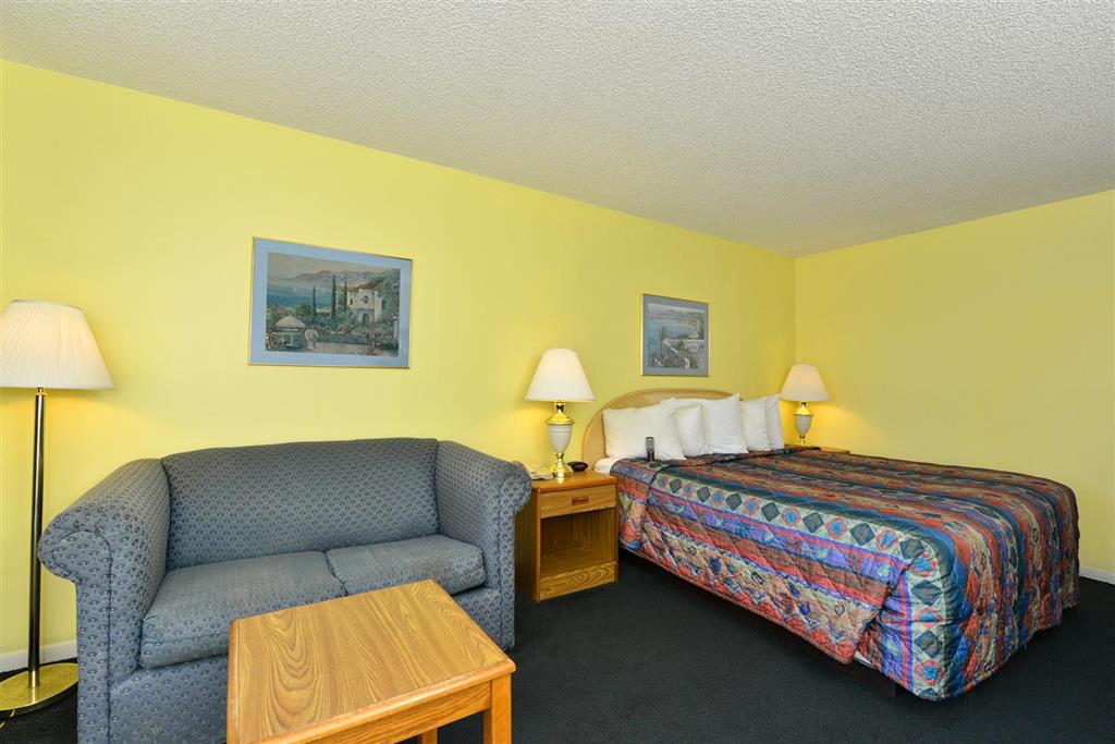 Americas Best Value Inn Satellite Beach Melbourne - photo 16
