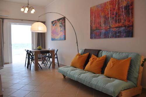 Summerhouse — 4-Star Luxury Hotel in Kythira, Greece