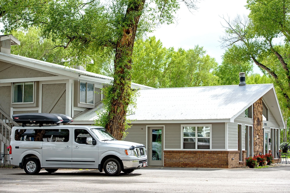 The Gunnison Inn at Dos Rios Golf Course - photo 86