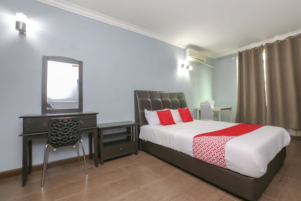 Oyo 90145 D’sofwa Inn in Jertih, Malaysia