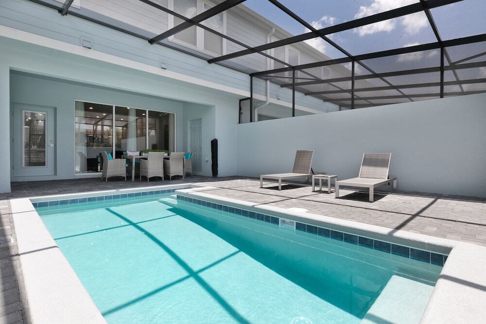 Gorgeous 5Bd with Pool @ Windsor Island Resort 111 - photo 12
