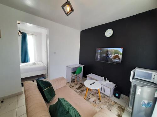 Legatus Cozy Studios 1 Racecourse Ngong Road