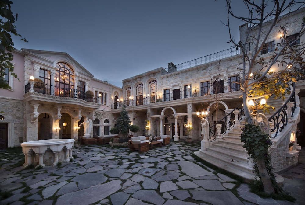 Sacred House — 4-Star Luxury Hotel in Uerguep, Turkey
