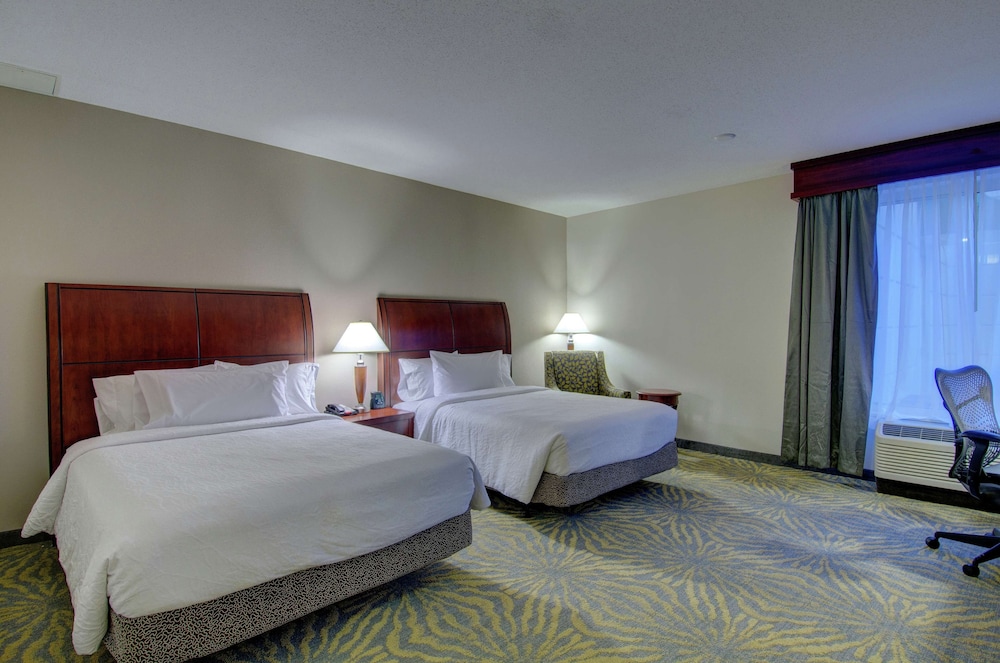 Hilton Garden Inn Norwalk - photo 22