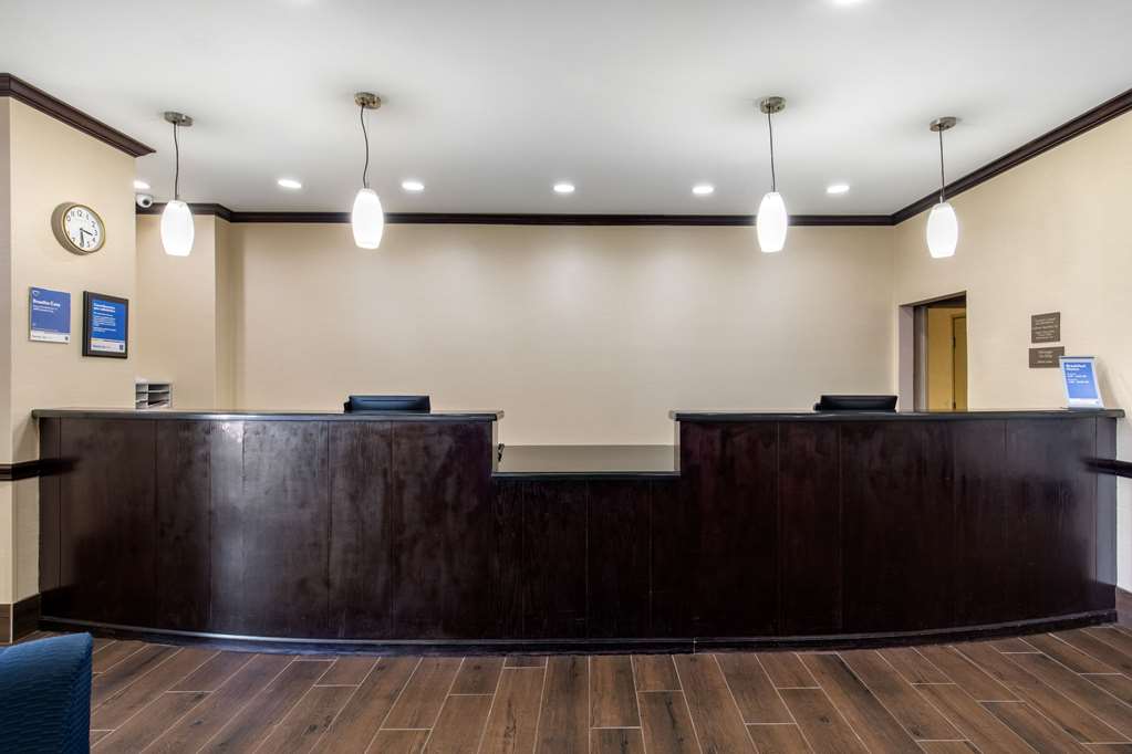 Comfort Inn & Suites Cedar Hill Duncanville - photo 4