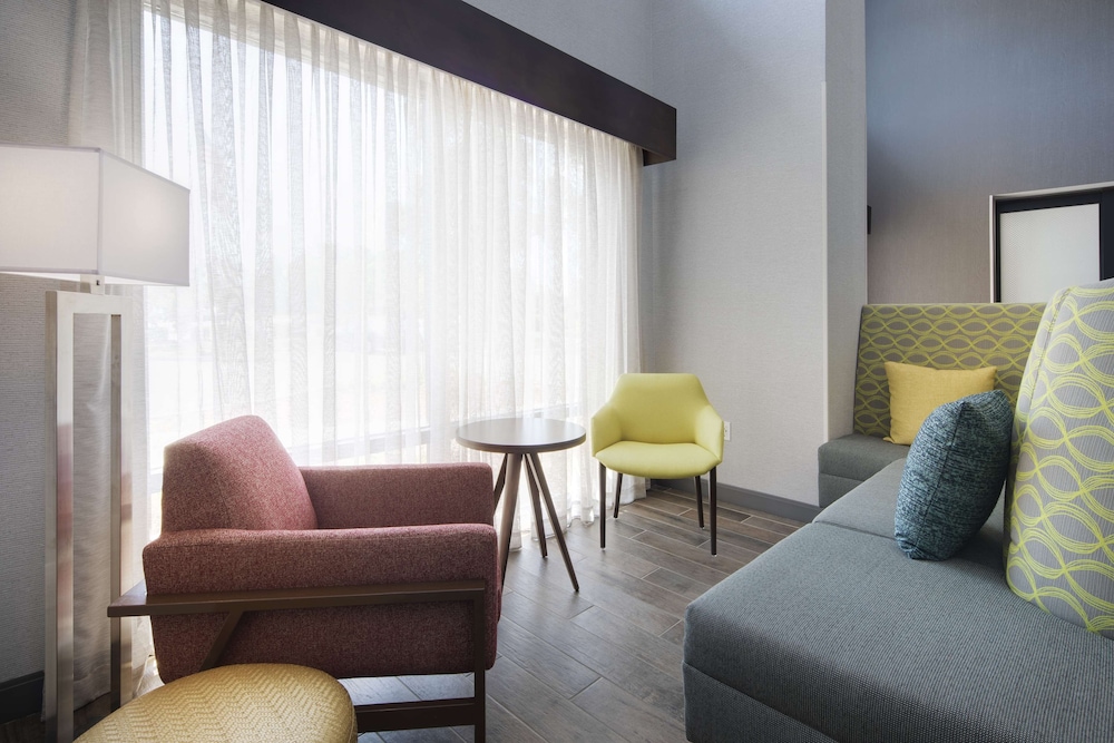 Hampton Inn & Suites D'Iberville Biloxi - photo 3