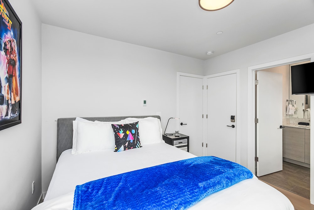 Back To The Future Sweet Suites - photo 16