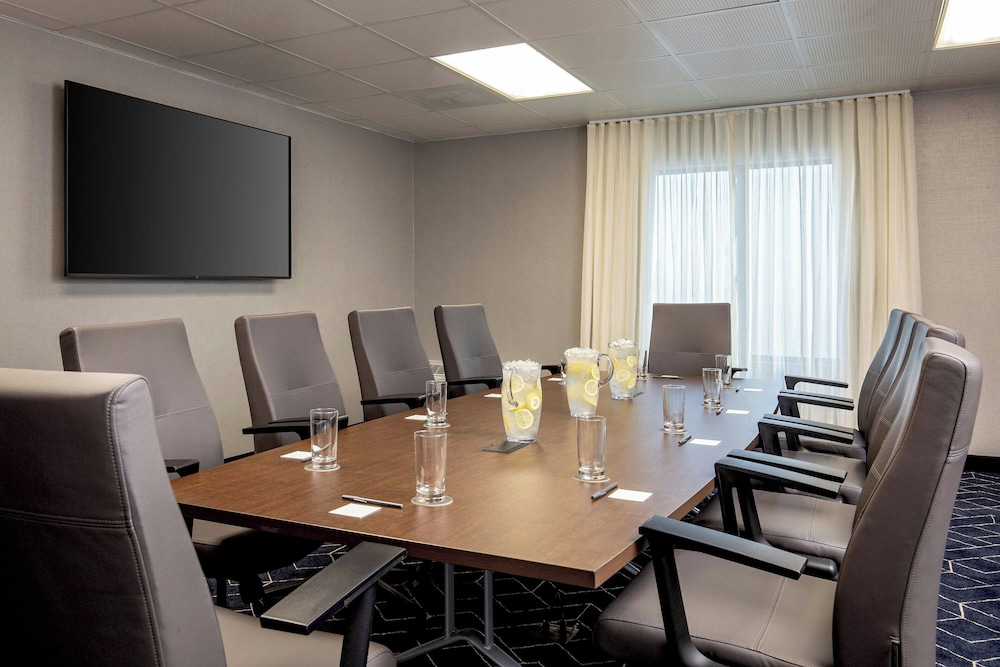 Courtyard by Marriott Boston Andover - photo 52