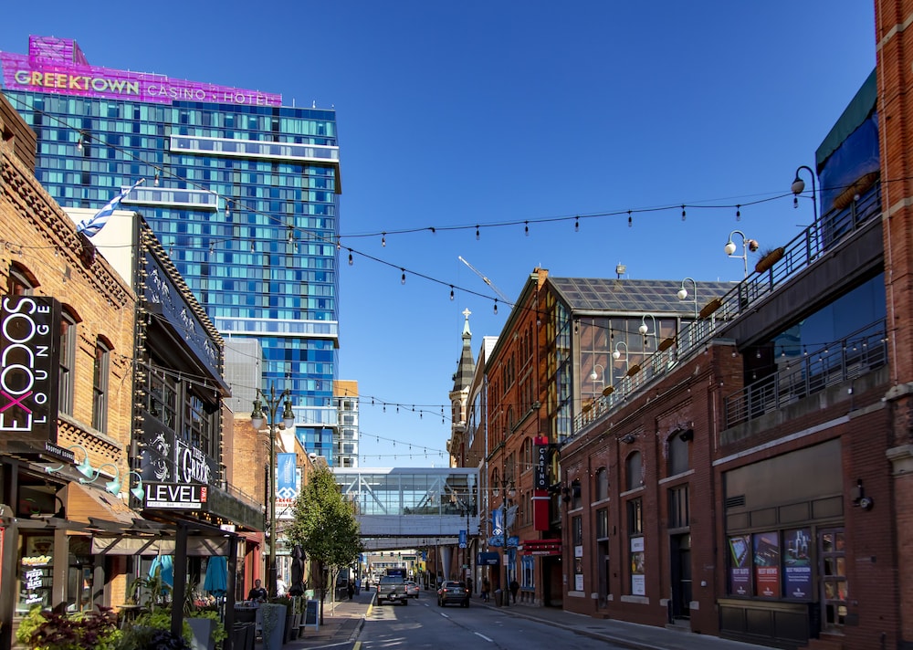 Hollywood Casino at Greektown - photo 24