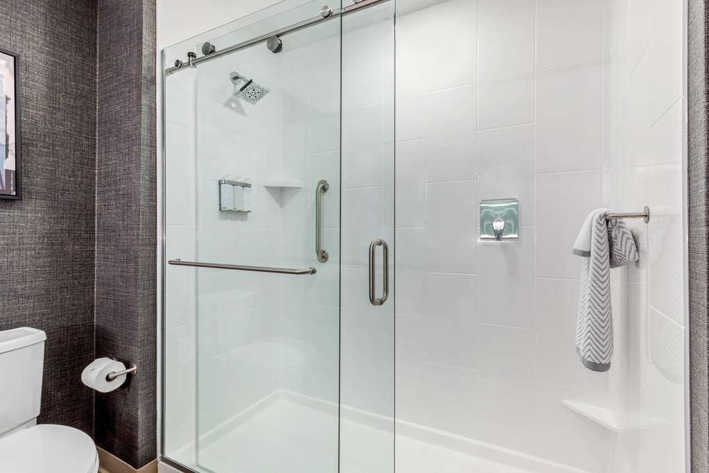 Cambria Hotel Milwaukee Downtown - photo 31