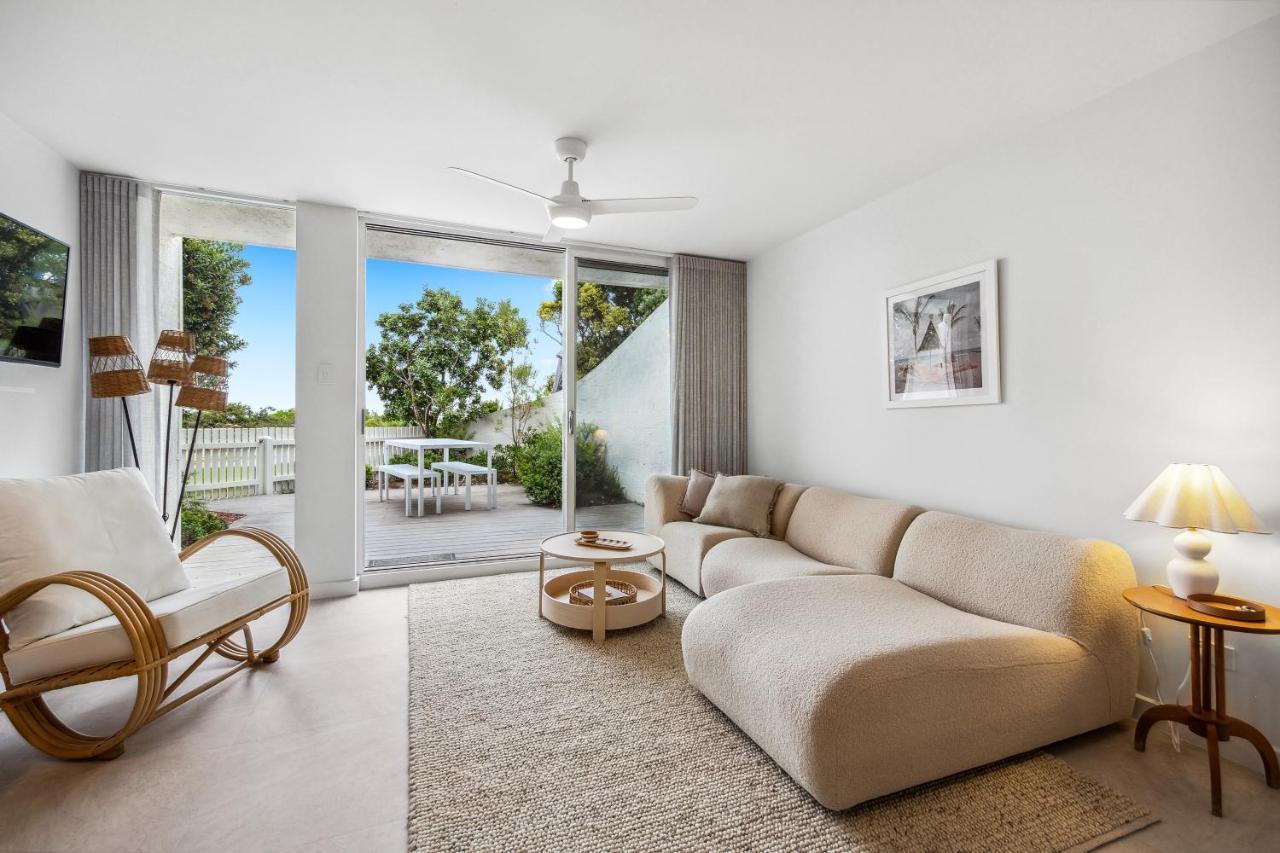 Juniper Designer Beachfront Semaphore — hotel in Port Adelaide