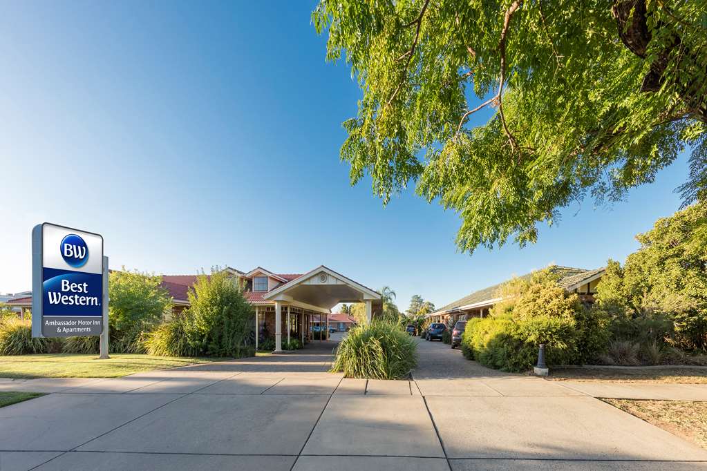 Best Western Ambassador Inn