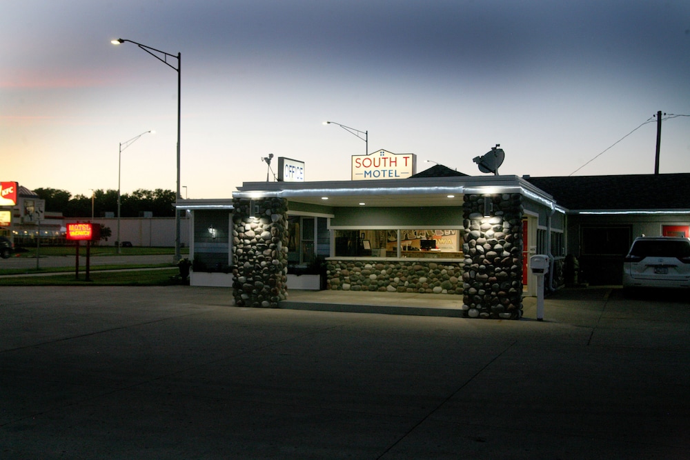 South T Motel - photo 62