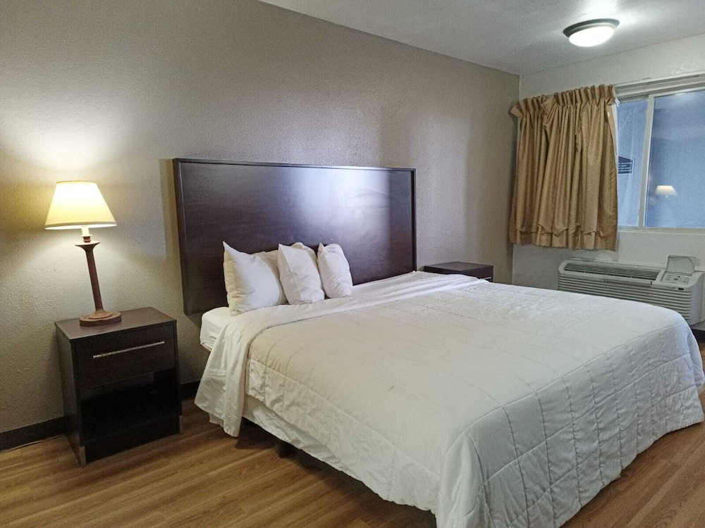 Travelers inn by OYO Wichita Falls - photo 14