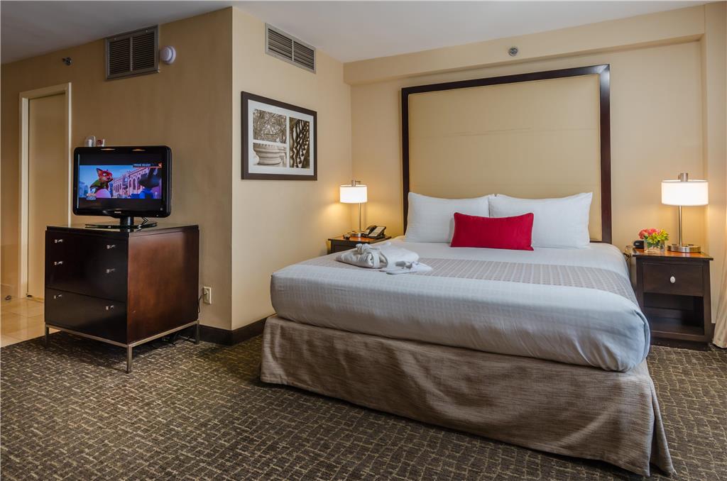 Beacon Hotel & Corporate Quarters - photo 23