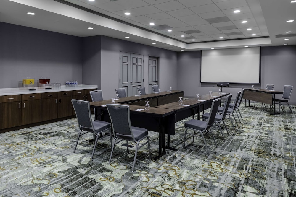 Hampton Inn & Suites Arlington Crystal City DCA - photo 49