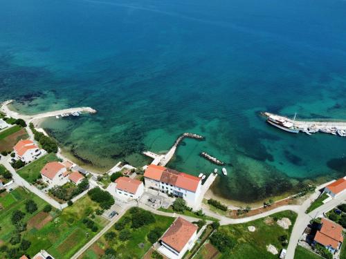 Apartments by the sea Nevidjane Pasman 323 — 4-Star Luxury Hotel in Pasman, Croatia