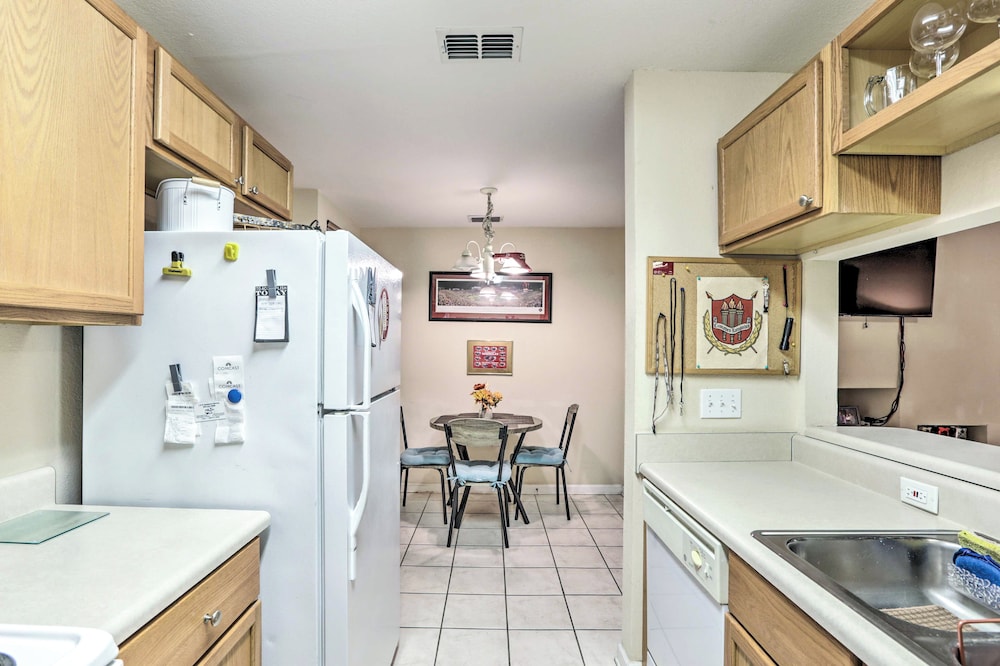 Tallahassee Townhome 4 Mi to College Town - photo 7