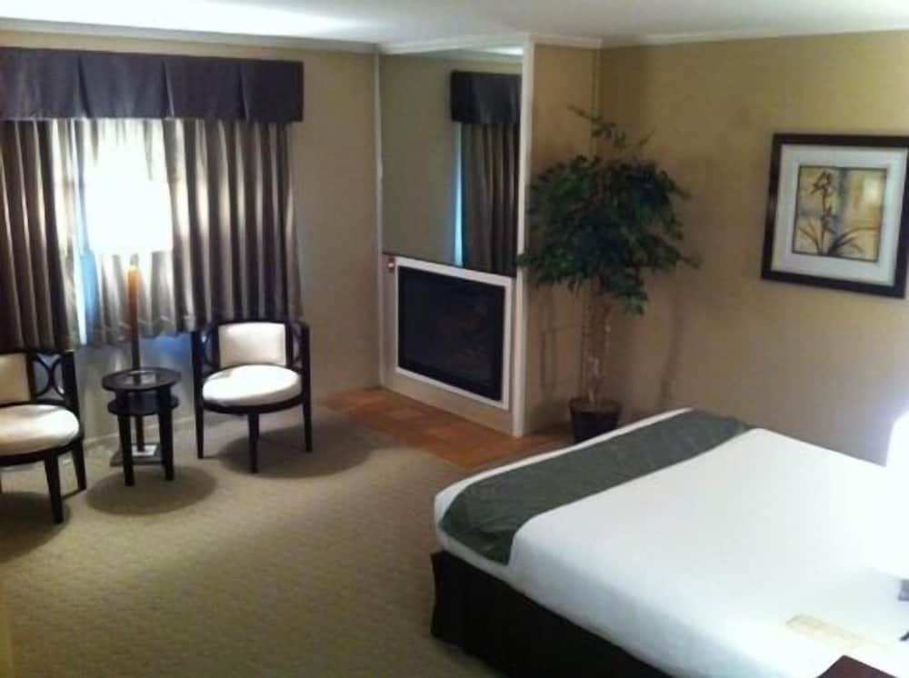 Adobe Inn - photo 7
