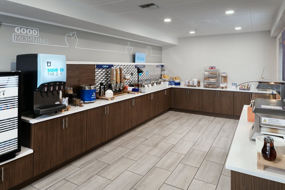 Holiday Inn Express Corvallis On the River by IHG - photo 40