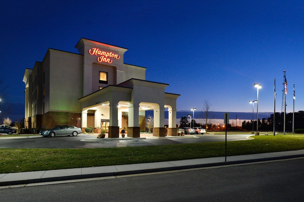 Hampton Inn Farmville VA - photo 42