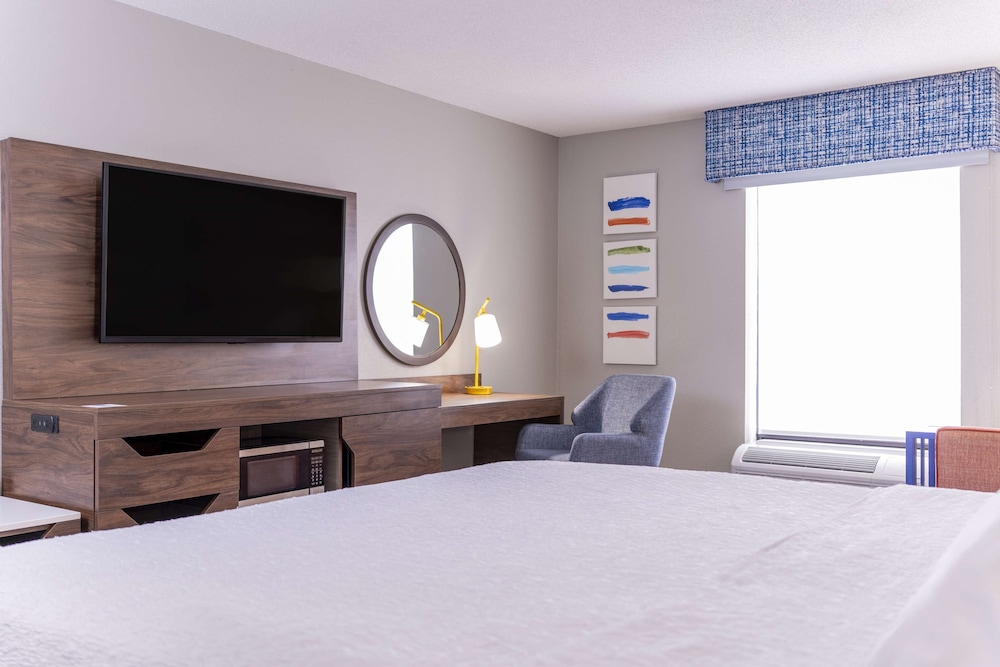 Hampton Inn & Suites St. Louis Chesterfield - photo 26