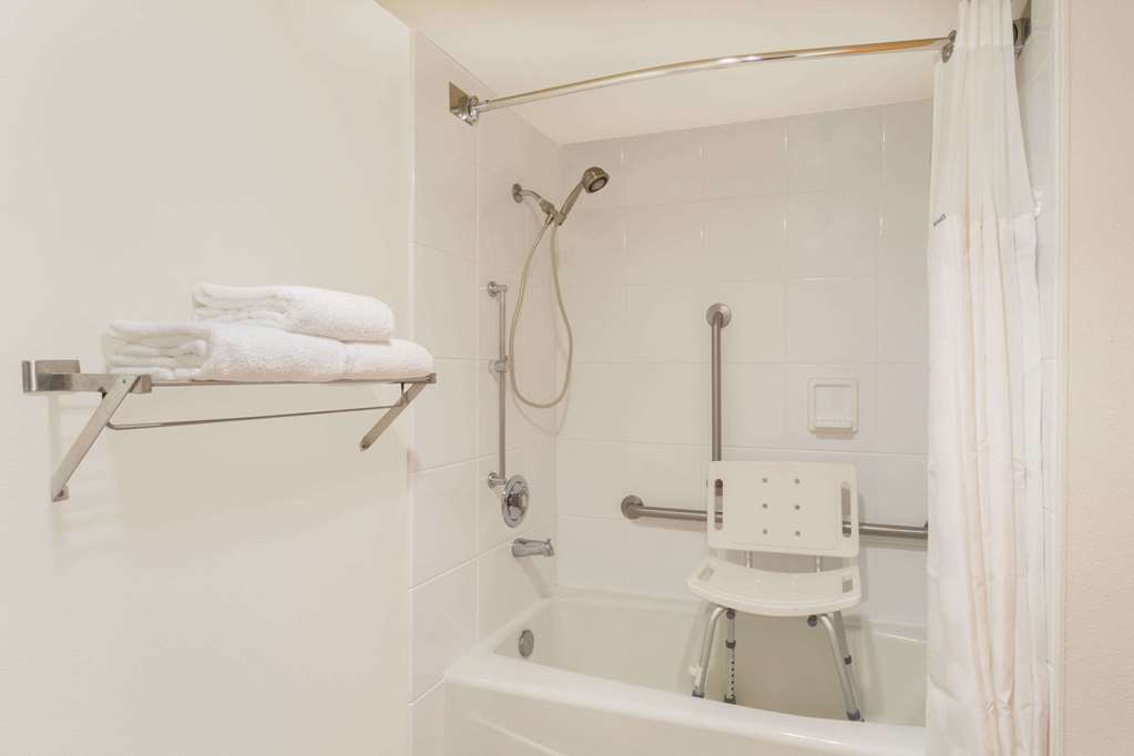 Ramada by Wyndham Cedar City - photo 33