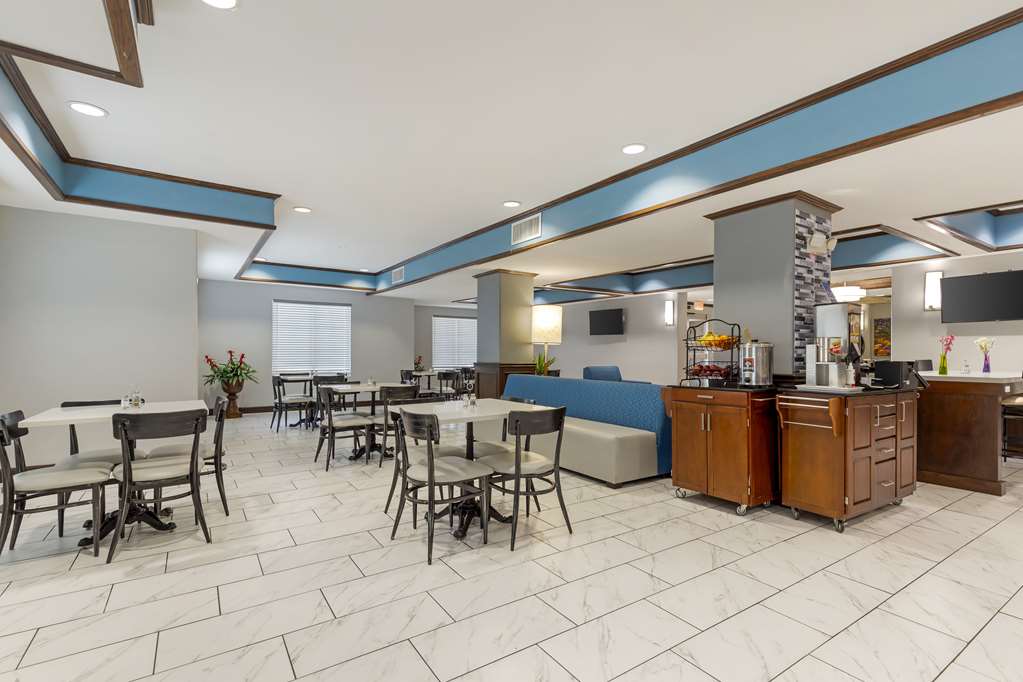 Best Western Medical Center North Inn & Suites Near Six Flags - photo 51