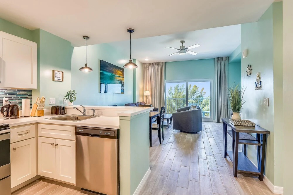 Madeira Bay Resort I 1604 Brand new With Amazing Gulf View - photo 19