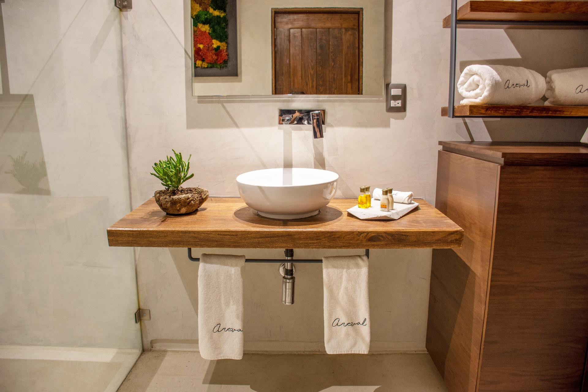 Areval Hotel Boutique de Lago & Eventos in Jocotepec, Mexico