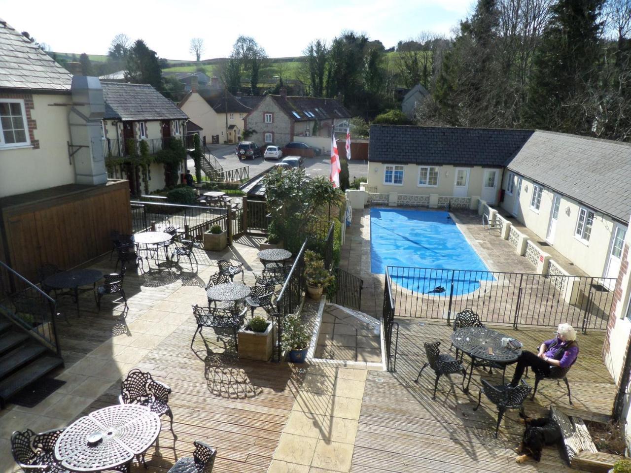 The Poachers Inn — 4-Star Luxury Hotel in Dorchester, United Kingdom