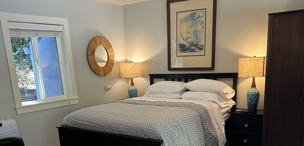 The Pines Inn and Cottages - photo 5