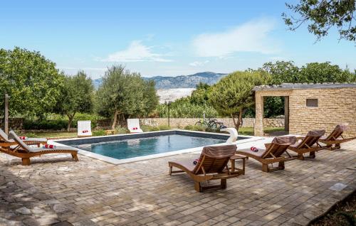 Beautiful Home In Pag — 4-Star Luxury Hotel in Pag, Croatia