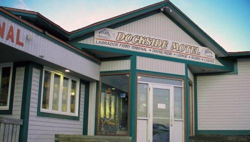Dockside Motel - carbon neutral hotel in Unknown City