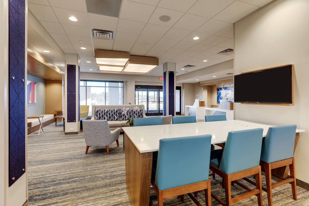 Holiday Inn Express Holly Springs Raleigh Area by IHG - photo 6