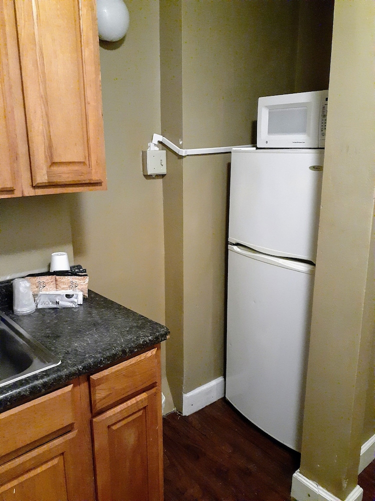 Tioga Extended Stay Hotel - photo 9