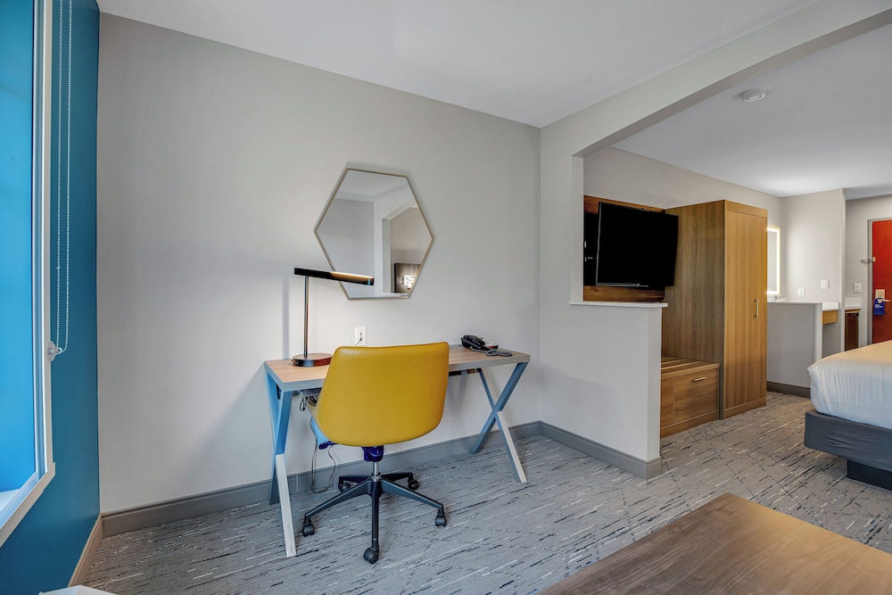 Holiday Inn Express Hotel & Suites Portland Jantzen Beach by IHG - photo 30