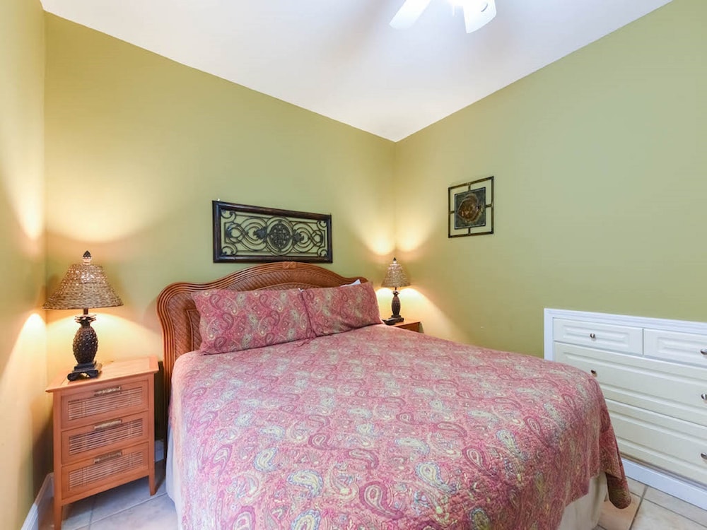 Nantucket Rainbow Cottages - photo 3