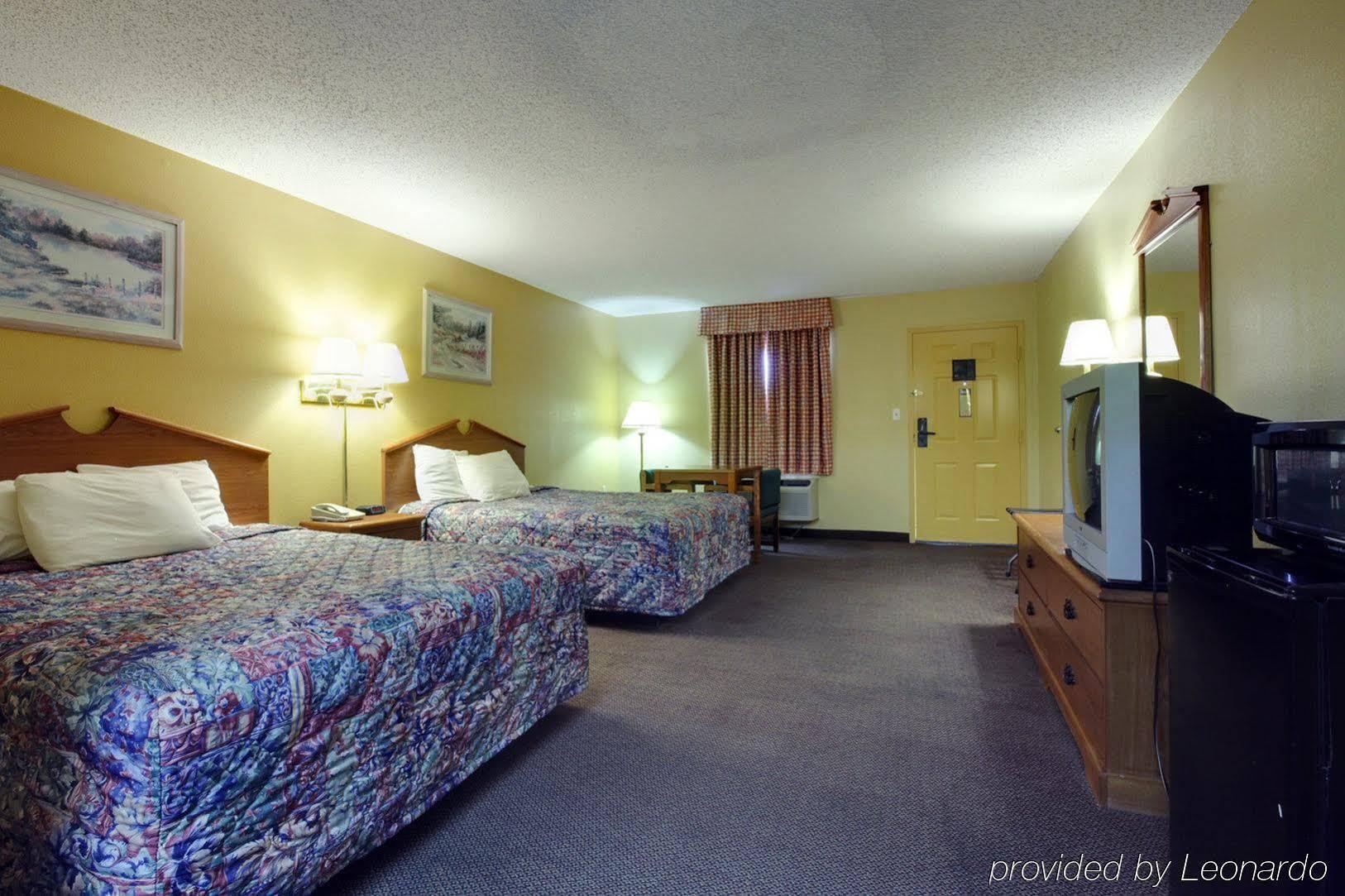 Americas Best Value Inn & Suites Senatobia - photo 8